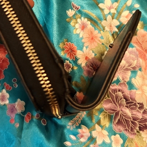 Matt & Nat Womens/Unisex Unique Vegan Black Wallet. - Picture 10 of 14